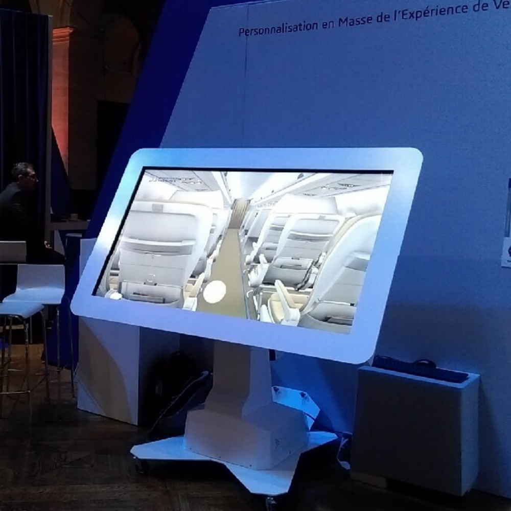 Table tactile robotisé iBOT - Exposition 2